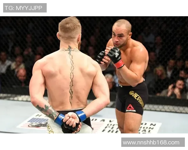 UFC巅峰对决奥尔多与康纳的传奇之战回顾与分析