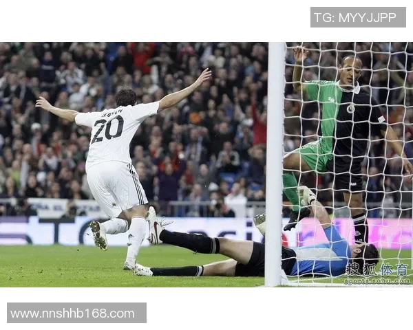 皇家马德里迎战毕尔巴鄂竞技决战西甲赛场展现豪门风采 皇家马德里迎战毕尔巴鄂竞技决战西甲赛场展现豪门风采