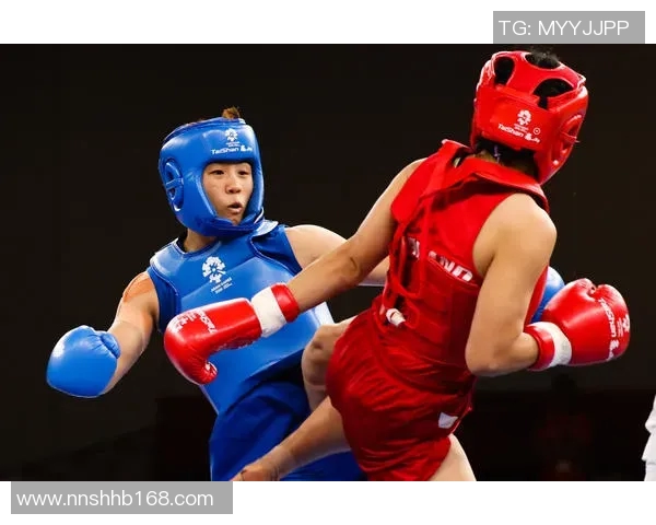 权健与现代激战正酣视频直播全程回顾精彩瞬间与赛场分析 权健与现代激战正酣视频直播全程回顾精彩瞬间与赛场分析