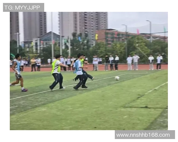 田家学校足球比赛精彩直播回放全程回顾与精彩瞬间分析