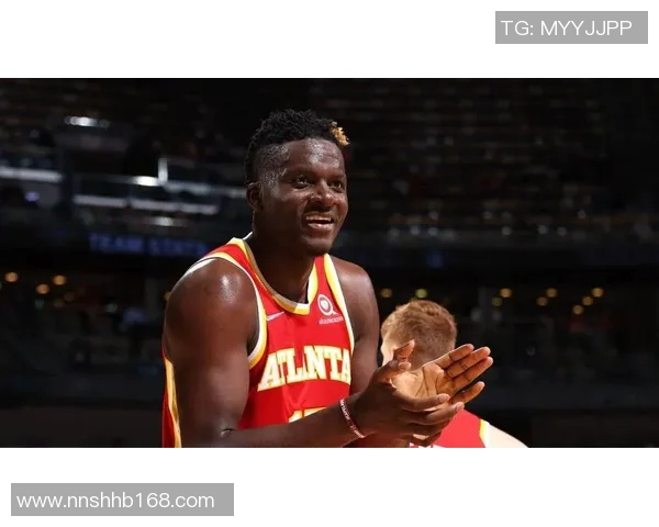 克林特卡佩拉在NBA赛场上的成长与影响力分析