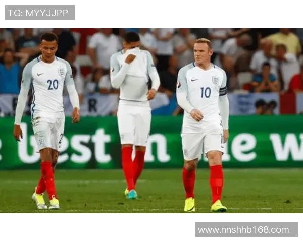 英格兰与冰岛激战正酣文字直播全程回顾与精彩瞬间分析 英格兰与冰岛激战正酣文字直播全程回顾与精彩瞬间分析